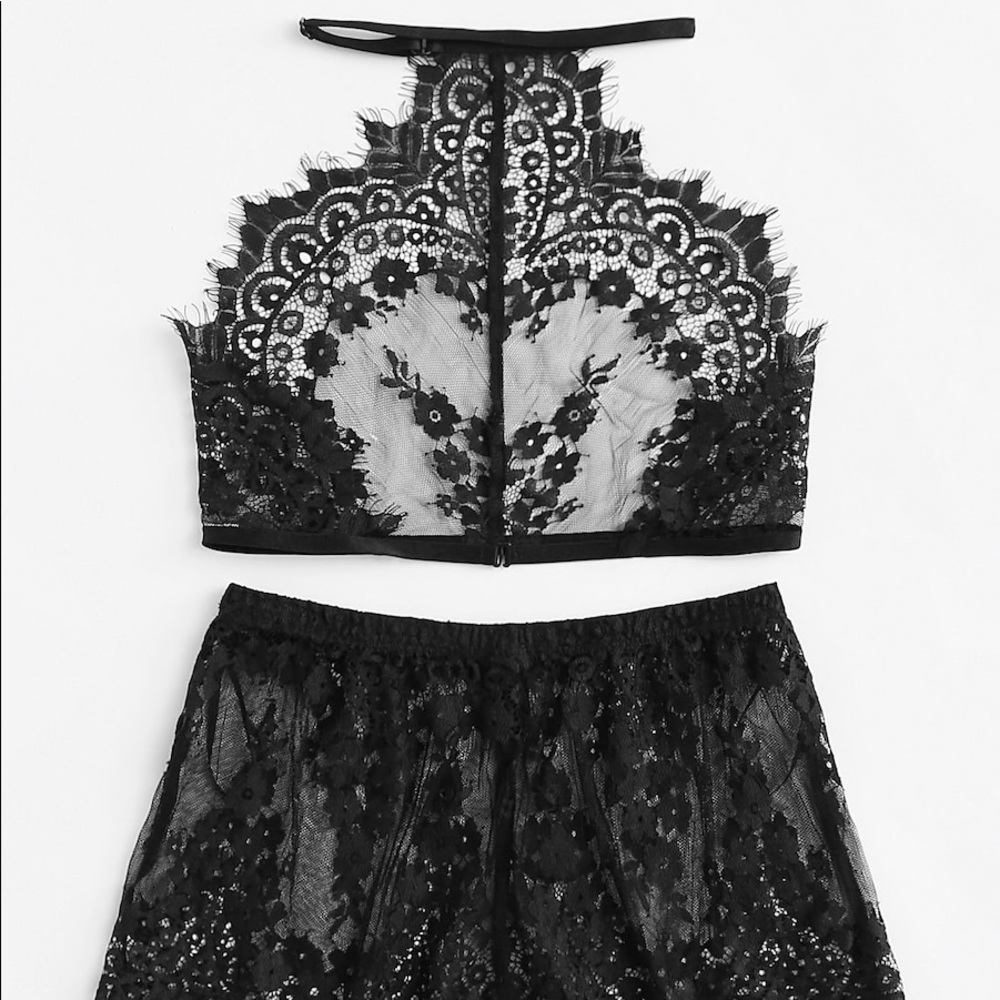 🆕Black lace halter and shorts pj mighty set - Picture 6 of 6